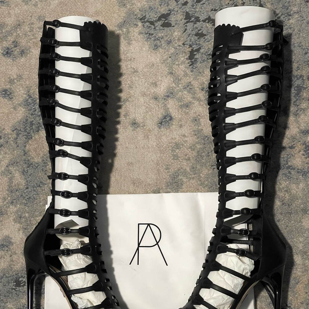 Paul Andrew Gladiator Sandals (circa 2015) - Picture 3 of 4